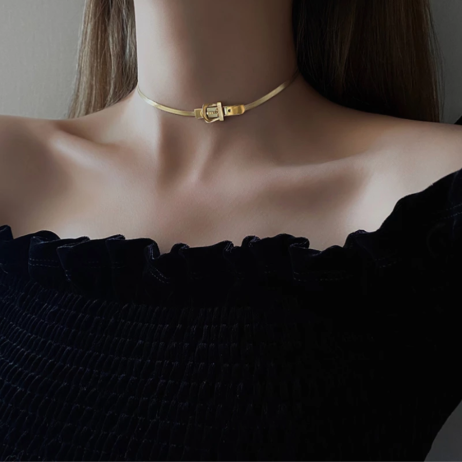 The Buckle Choker