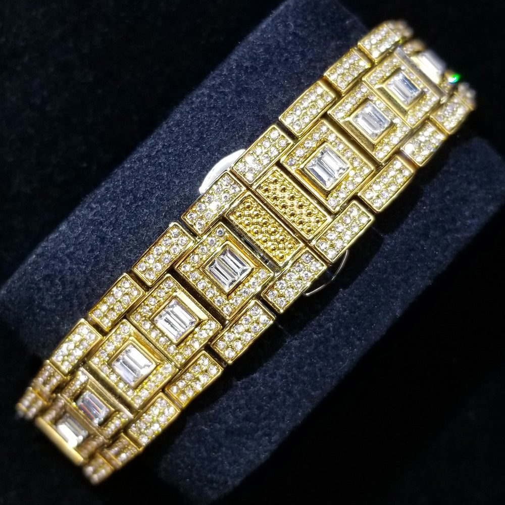 Diamond Studded Men’s Gold Watch