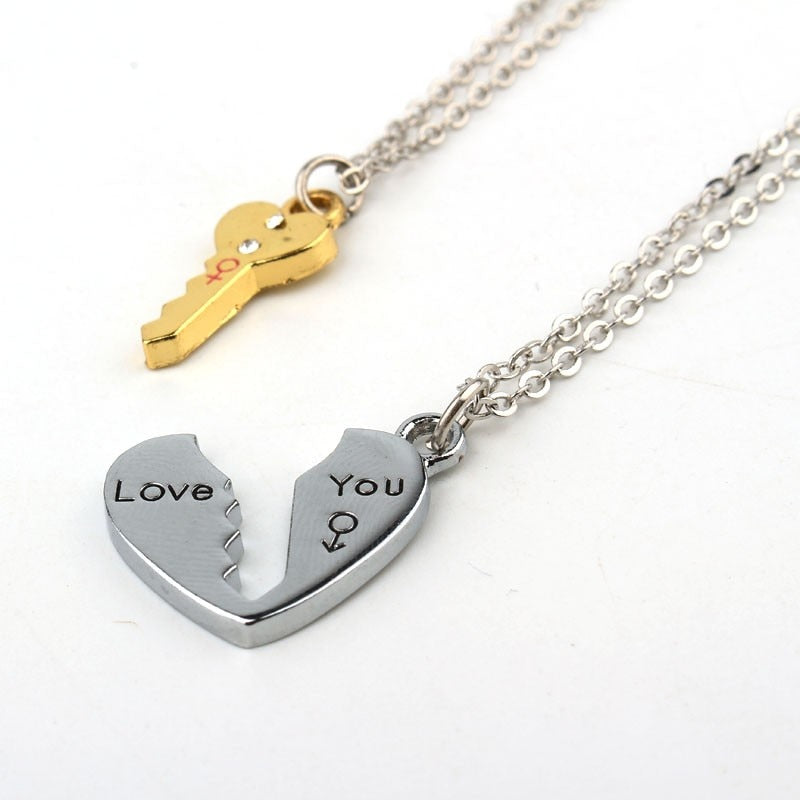 Couple’s matching necklace set