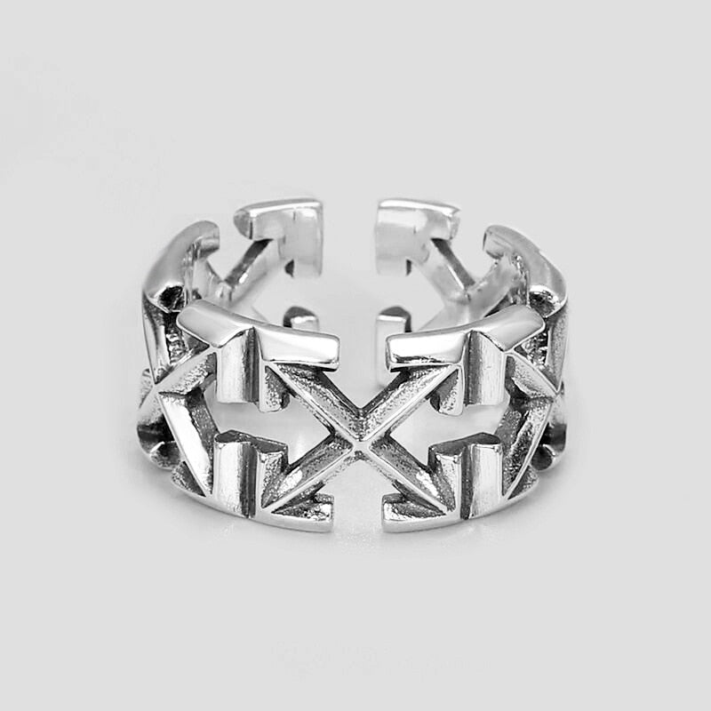 Men’s silver arrows bracelet