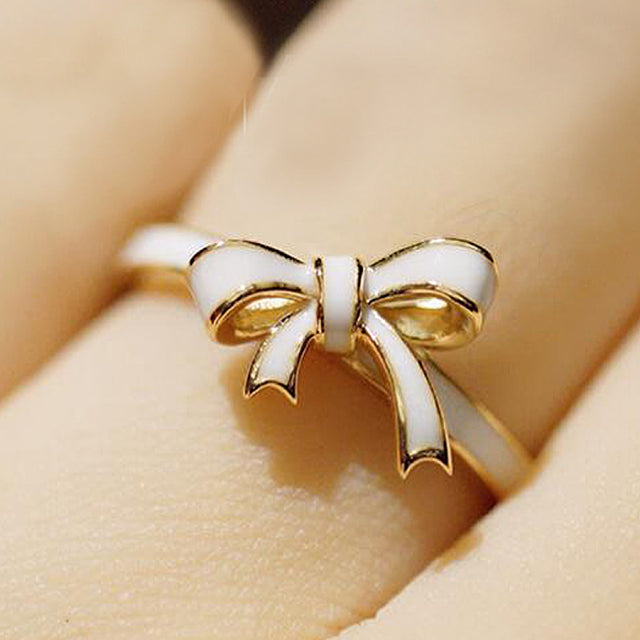 Little Bow Ring