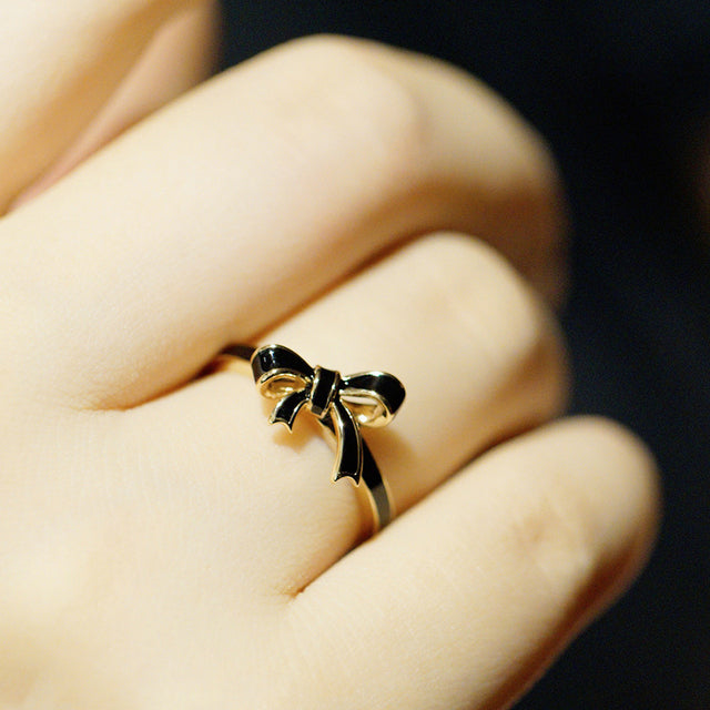 Little Bow Ring