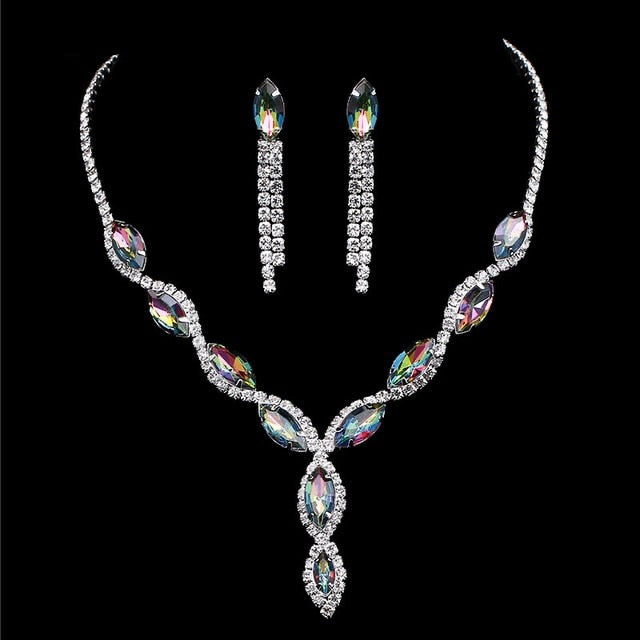 Women’s colorful diamond necklace and earrings set