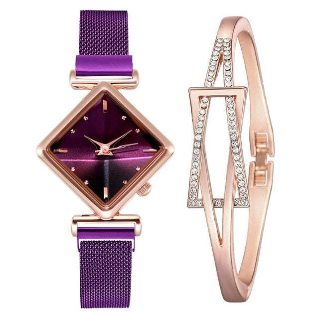 Women’s purple watch and bracelet set