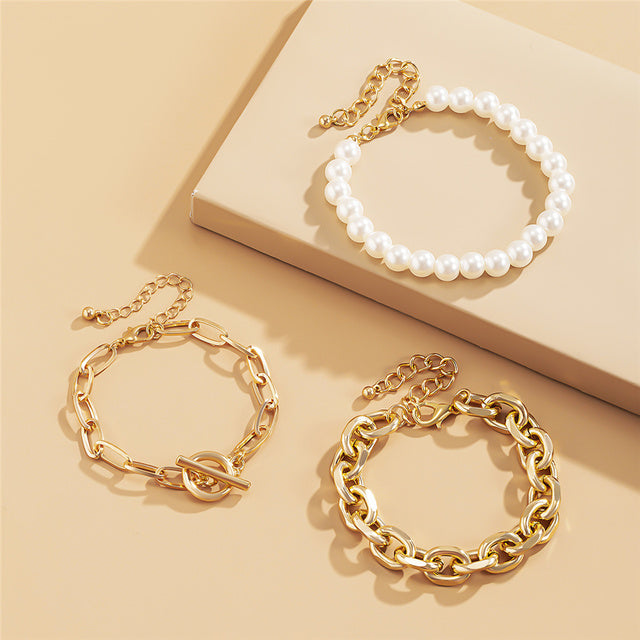 Women’s gold bracelet set