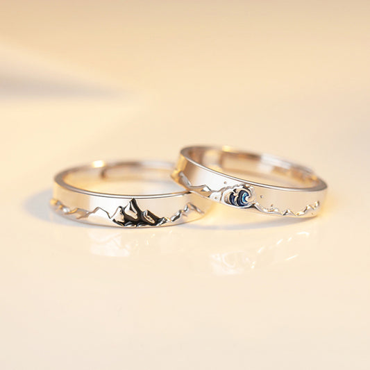 Couple’s matching ring set