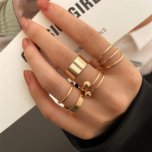 Women’s gold ring set