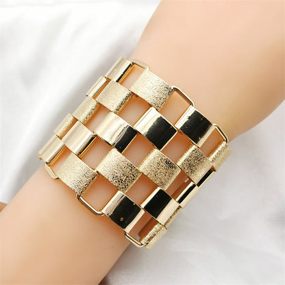 Women’s gold bracelet